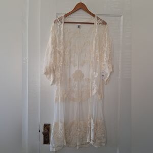 🤍 Time and Tru NWT Cream Lace Kimono Cover‑Up – Size L/XL
